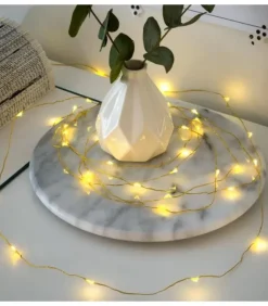 Guirlande Led A Pile, 20 Diodes Ambrees, Fil Laiton|Konstsmide, guirlandes lumineuses de Noël